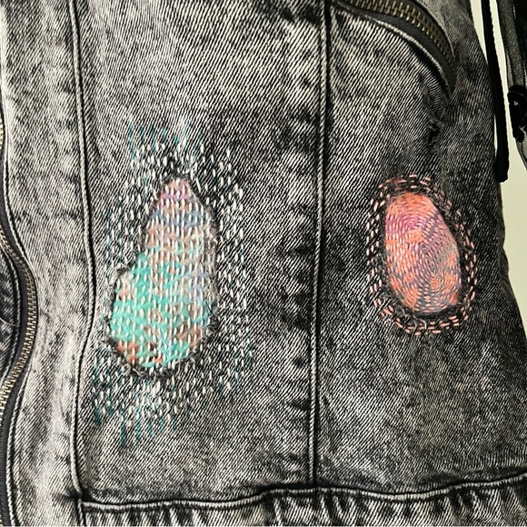 We The Free Upcycled denim overall dress Sashiko embroidered handmade size 12 - Picture 7 of 13